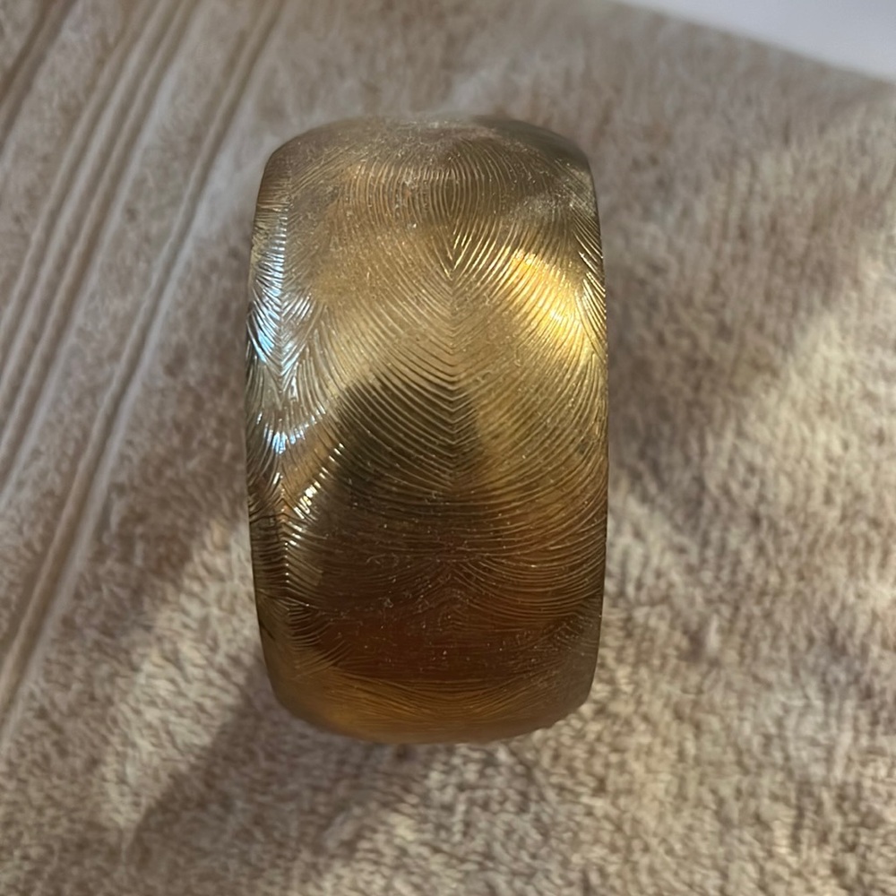 GOLD/BRASS BRACELET